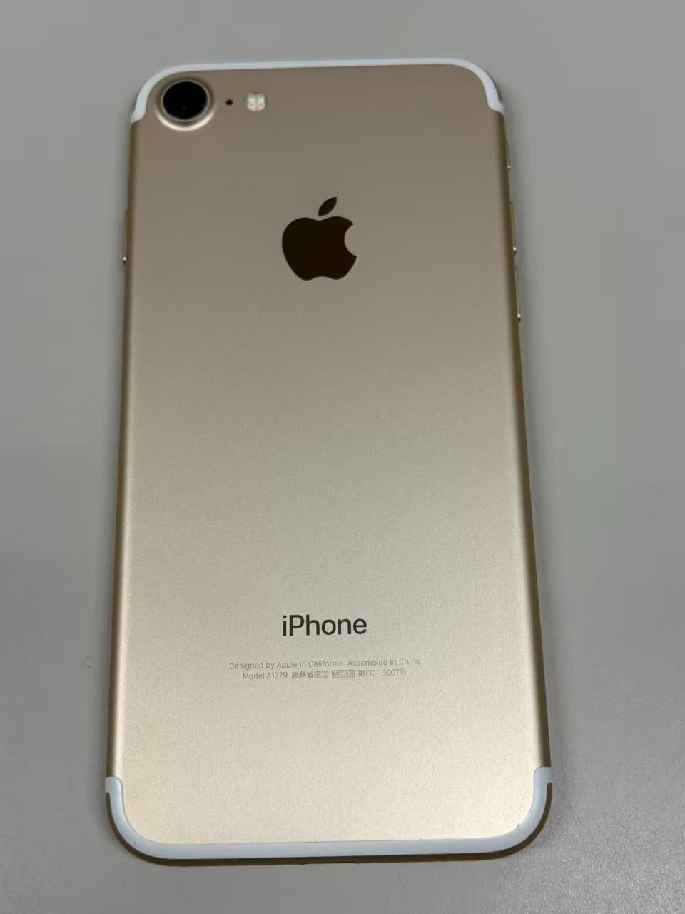 EU355 SIMフリー iPhone7 ゴールド 32GB ジャンク ロックOFF 美品 