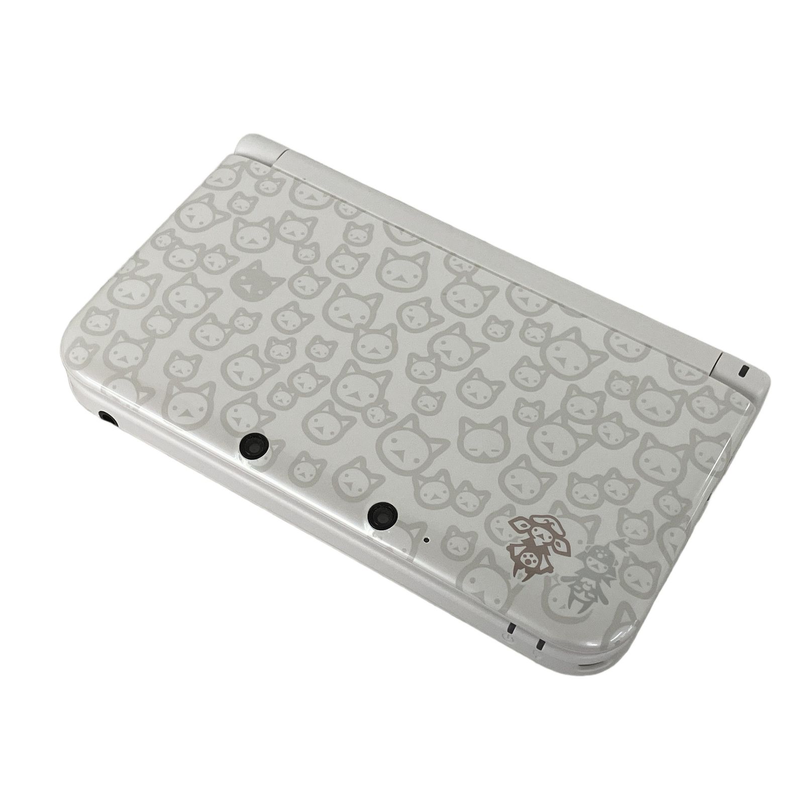 新品未開封】モンスターハンター4 アイルーホワイト 3DS LL 新品未開封】モンスターハンター4 アイルーホワイト 3DS LL