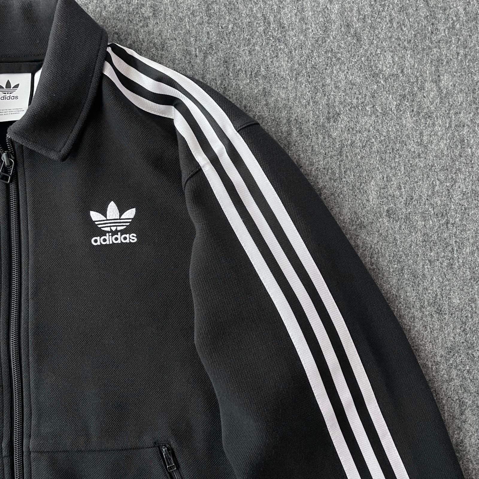 adidas アディダス トラックジャケット 襟付き ジャージ 刺繍 