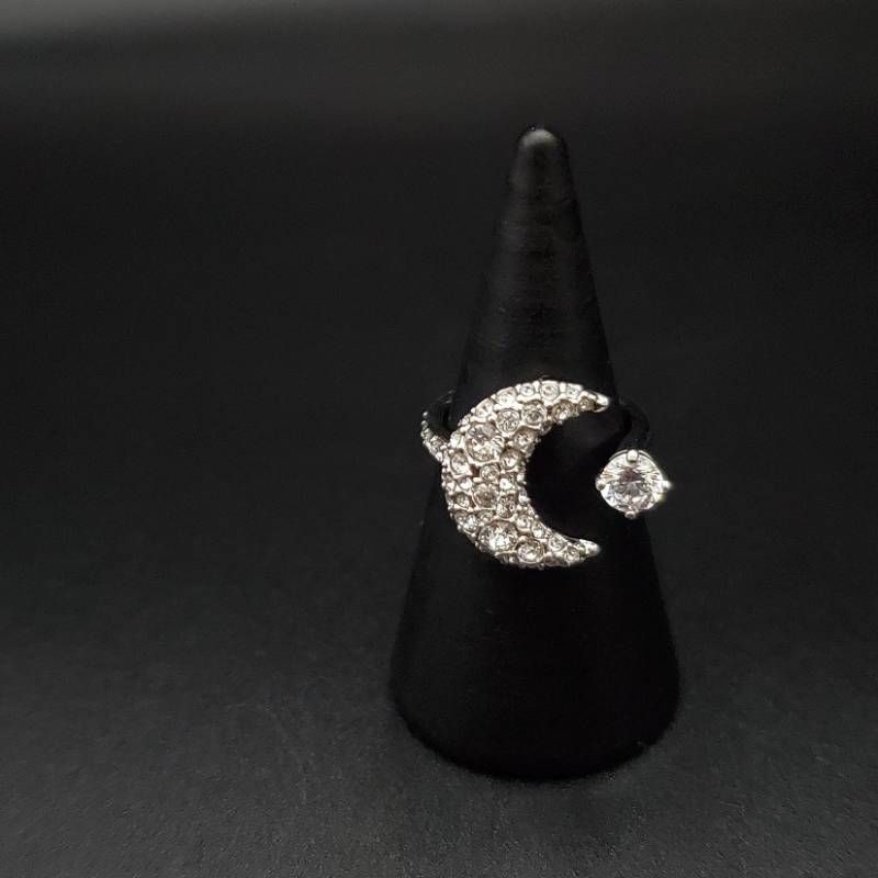 美品 SWAROVSKI スワロフスキー Lunaオープンリング 指輪 パヴェ 月