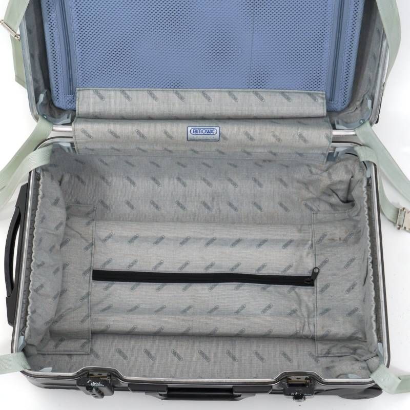 RIMOWA リモワ SAMBA サンバ 35L 機内持ち込み 2輪 TSAロックベルト付