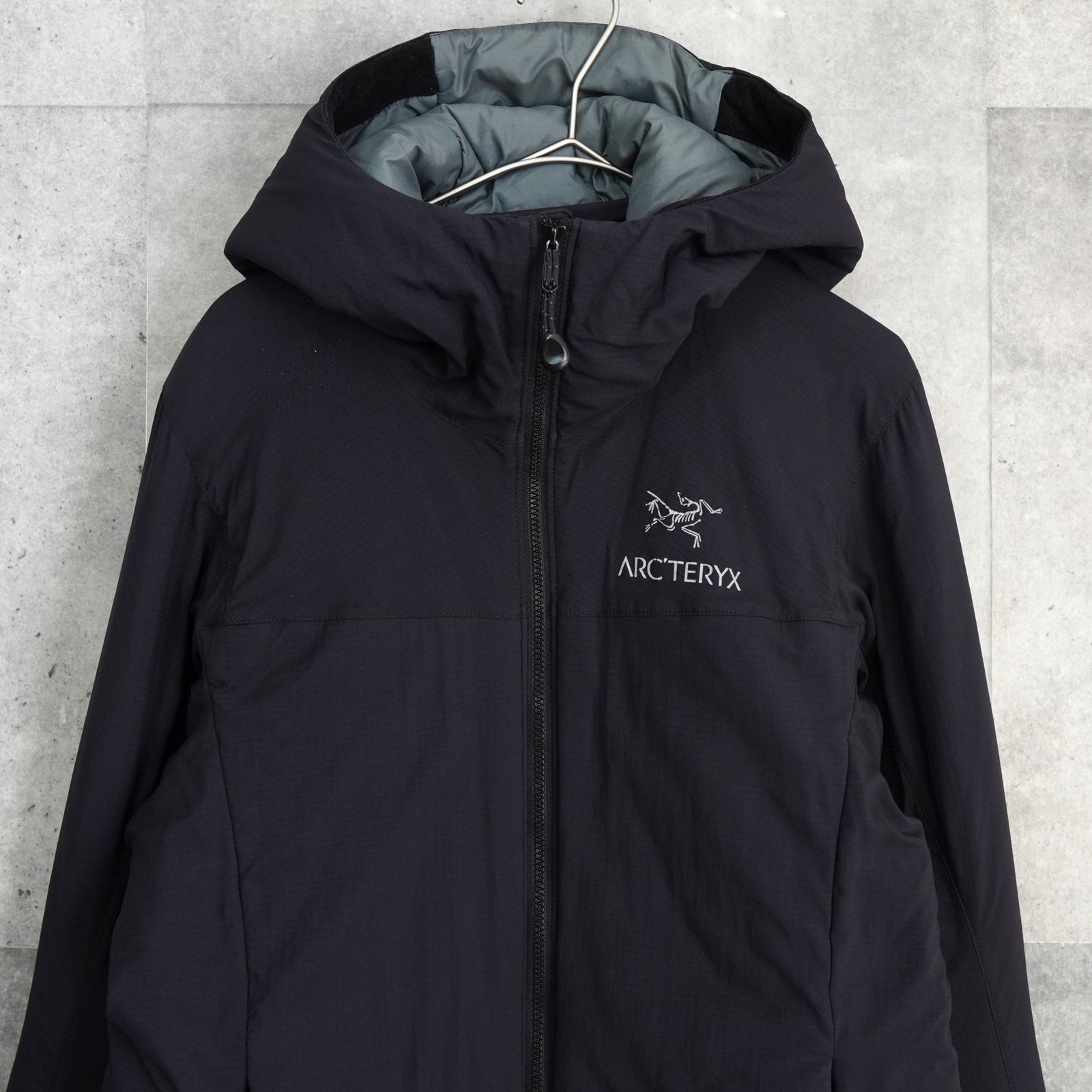 5月末まで30％OFFのこの価格】アークテリクス ATOM AR HOODY アトム 