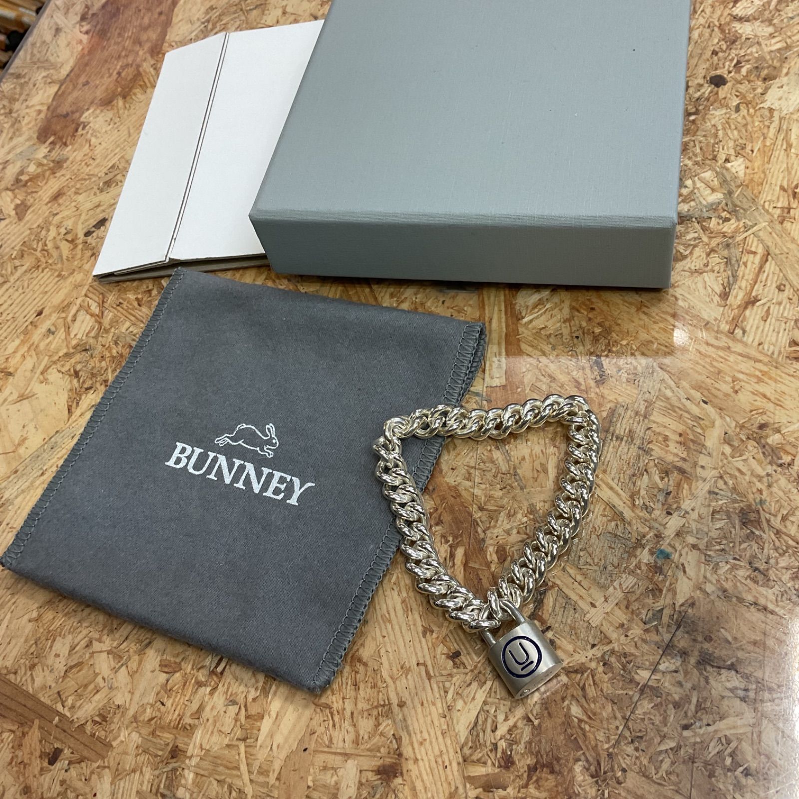 Bunny Identity Link Chain M