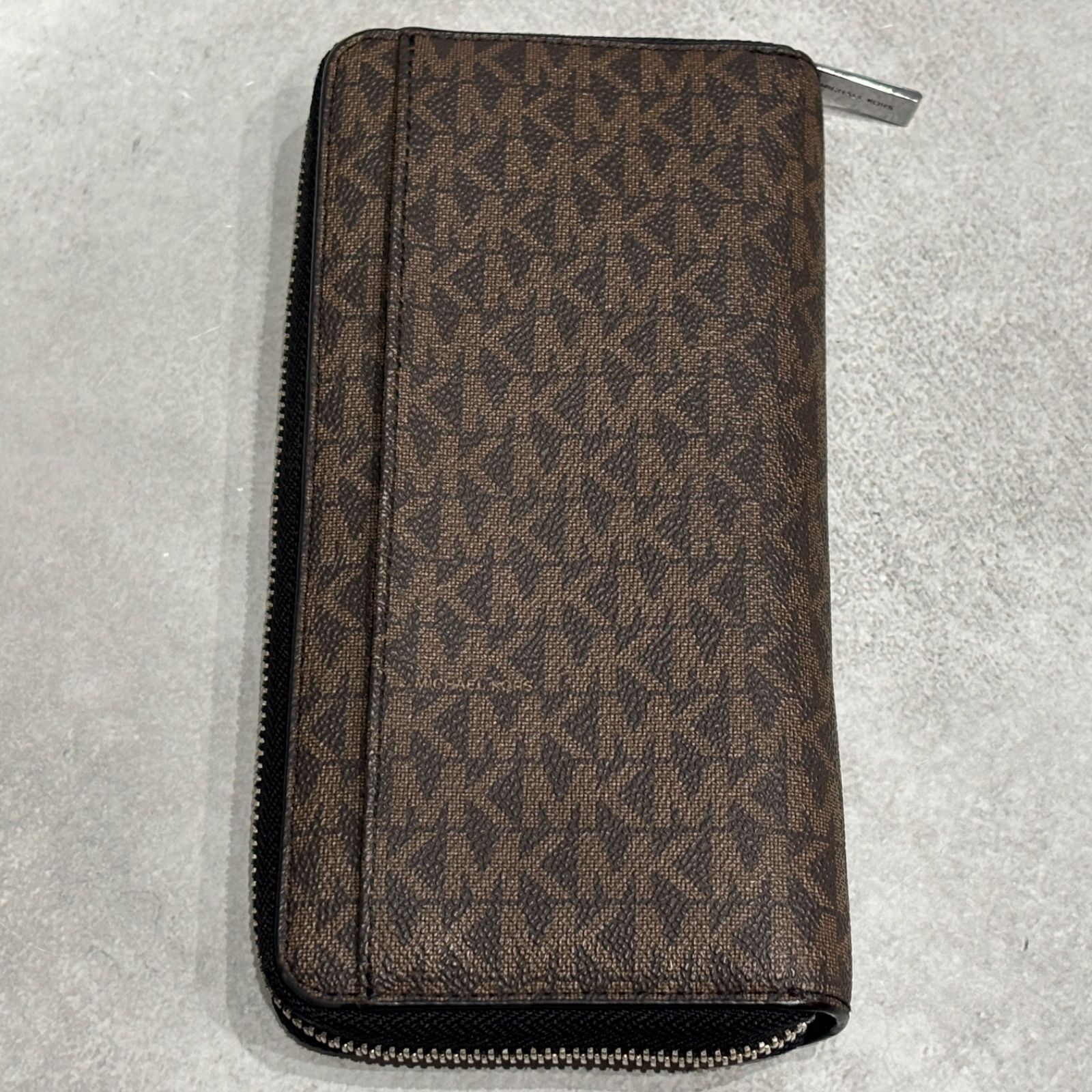 MICHAEL KORS マイケルコース MKシグネチャー ラウンドファスナー 長 