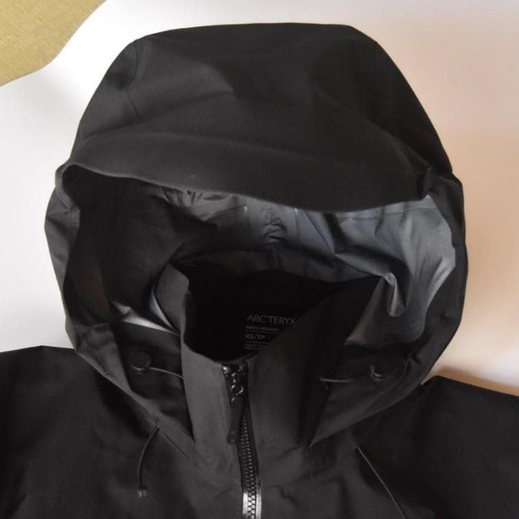 国内正規品/保証書付】ARC'TERYX Beta AR ジャケット XS 黒 ブラック