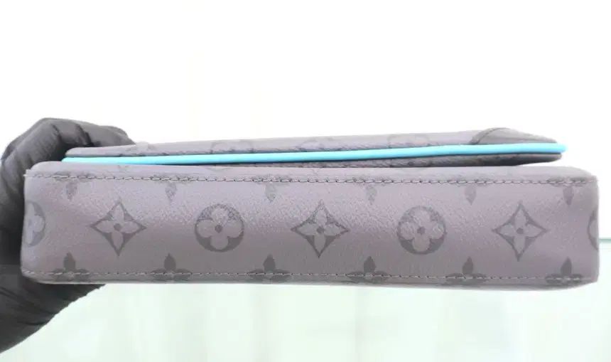 Buy from Japan Easily