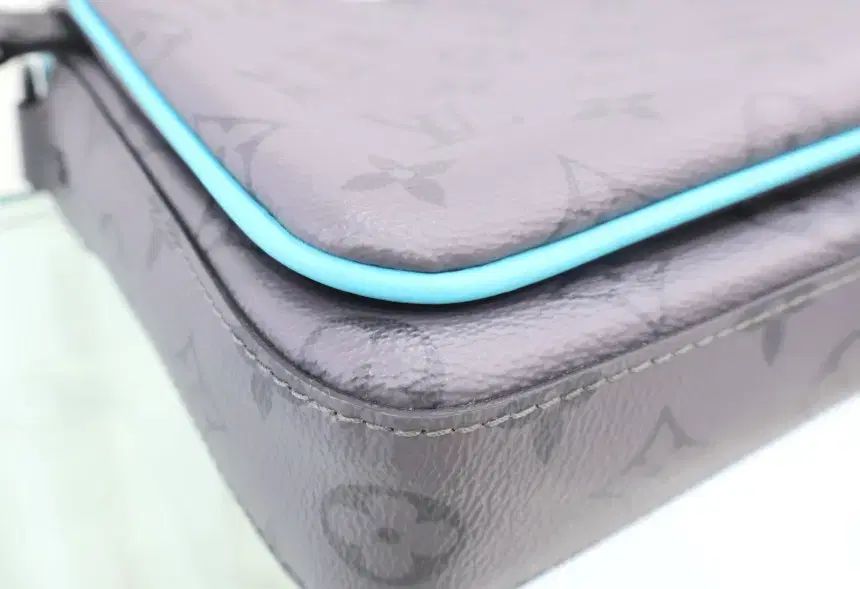 Buy from Japan Easily