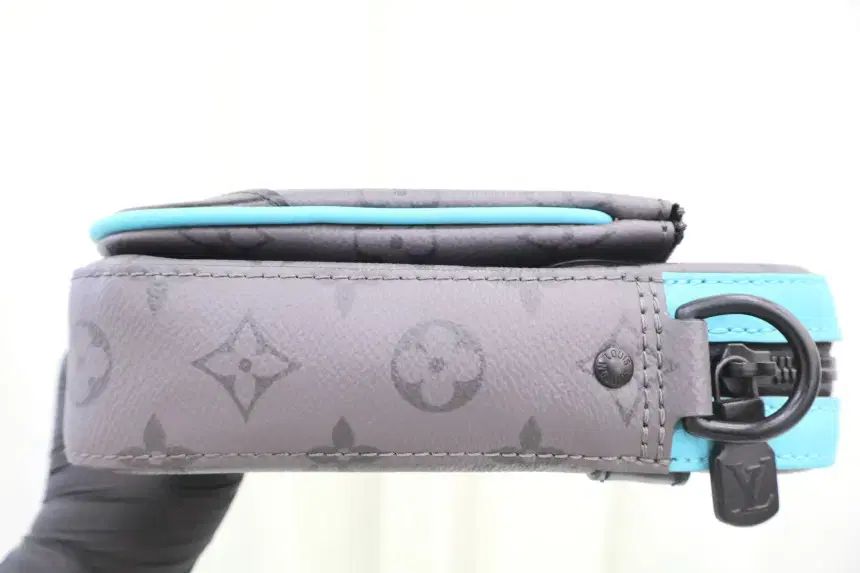 Buy from Japan Easily