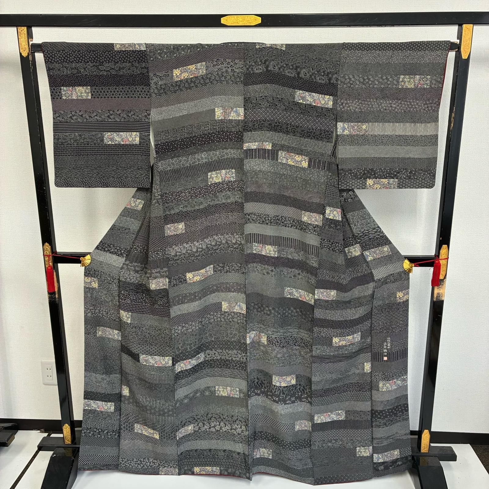 作家物 小紋 ちりめん 美しい染め 着物 正絹 W-9914 MM-402 型染め 