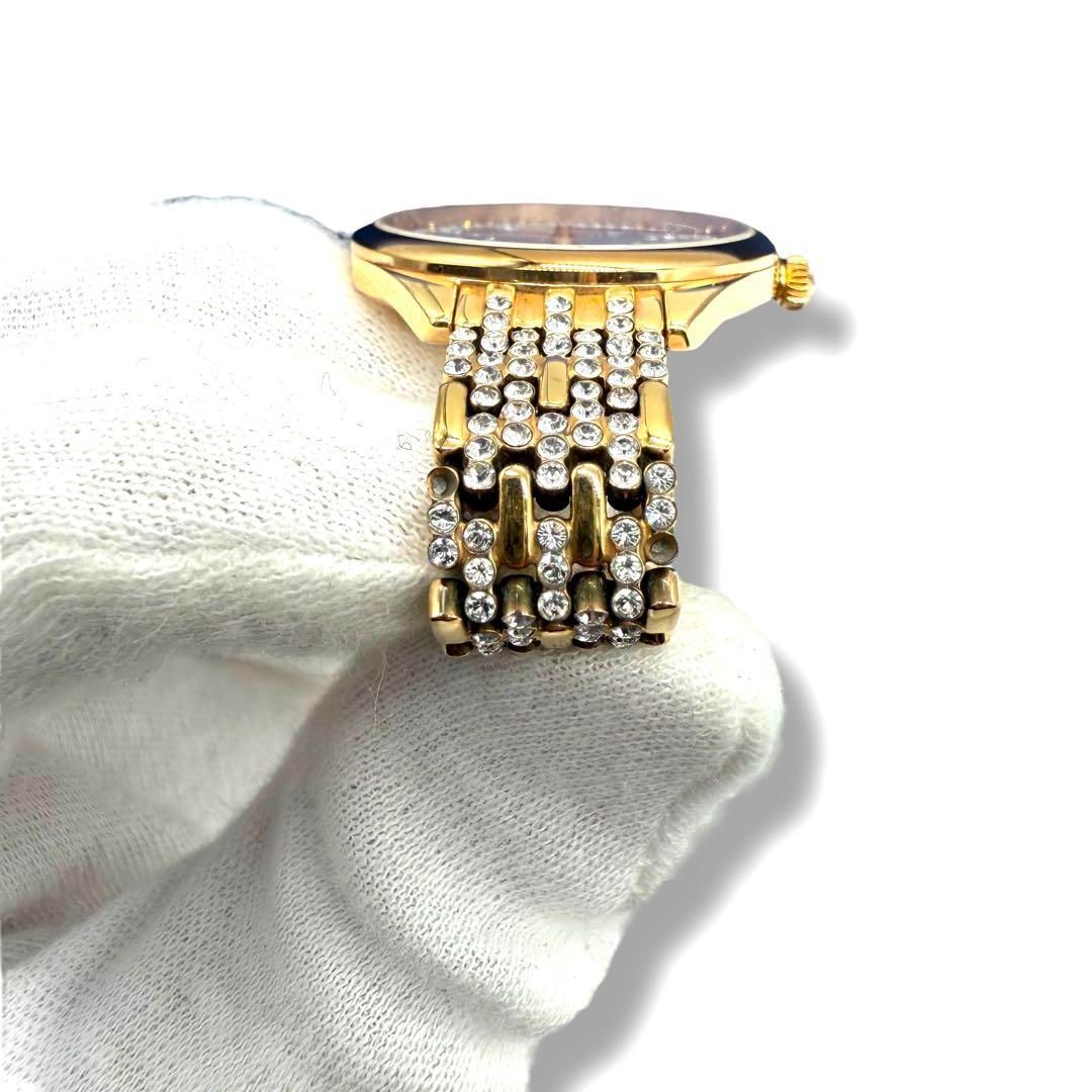 現行 稼働 スワロフスキー SWAROVSKI アトラクト 腕時計 クォーツ
