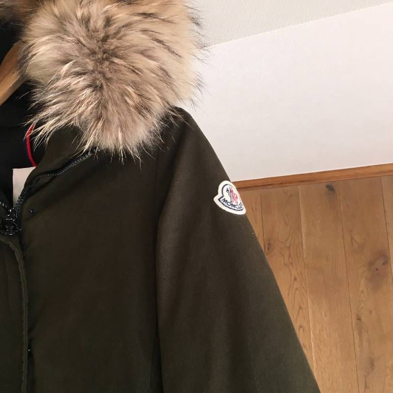 美品 国内正規品 モンクレール MONCLER EVANTHIA ファー ダウン モッズ