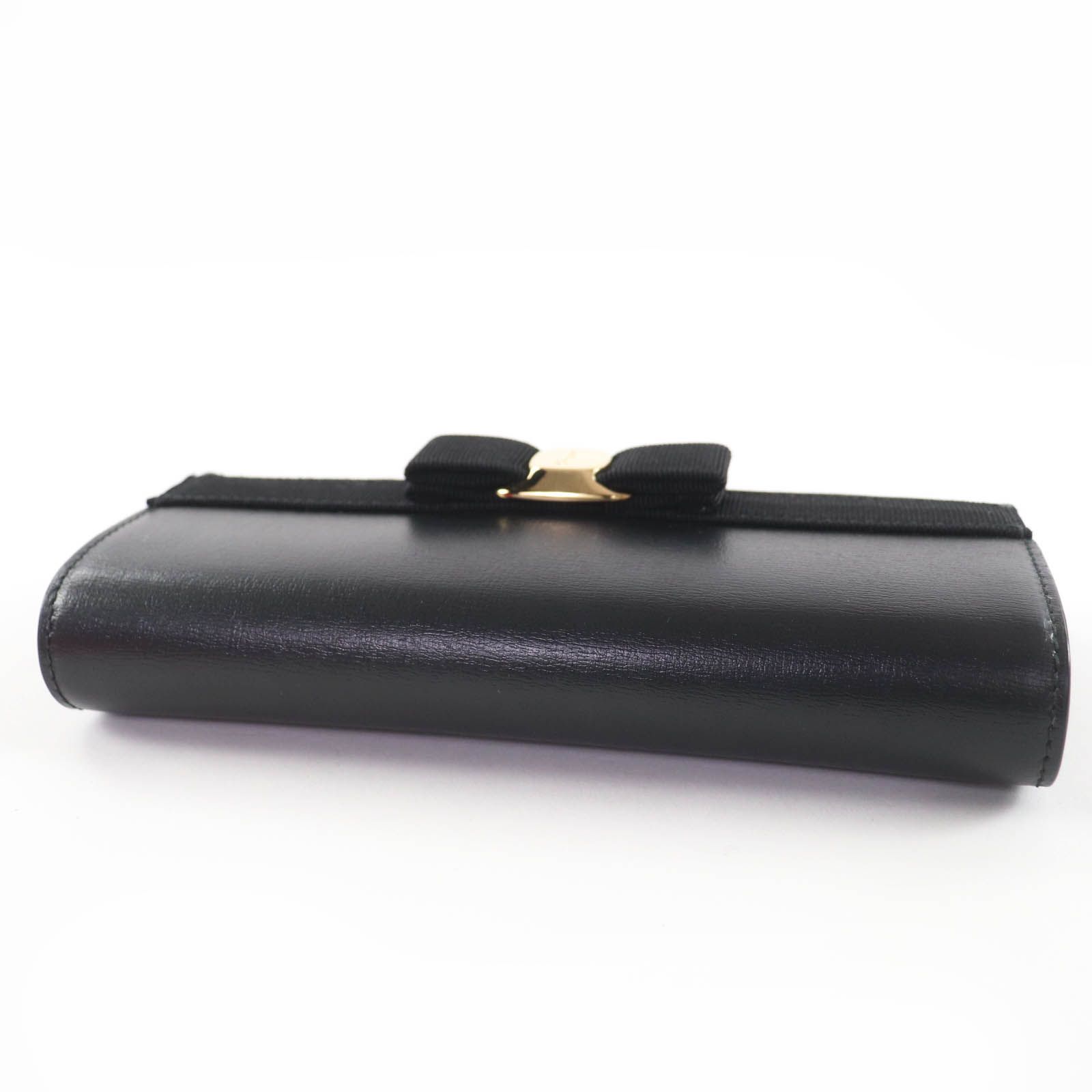 未使用品☆FERRAGAMO フェラガモ 22-E008 0734541 ニューヴァラ レザー 