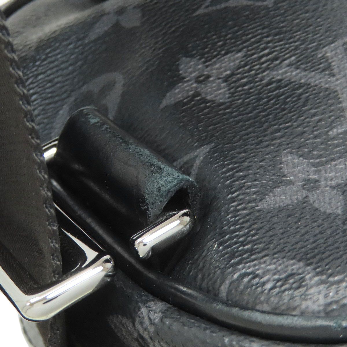 LOUIS VUITTON ルイヴィトン M42906 バムバッグ ボディバッグ
