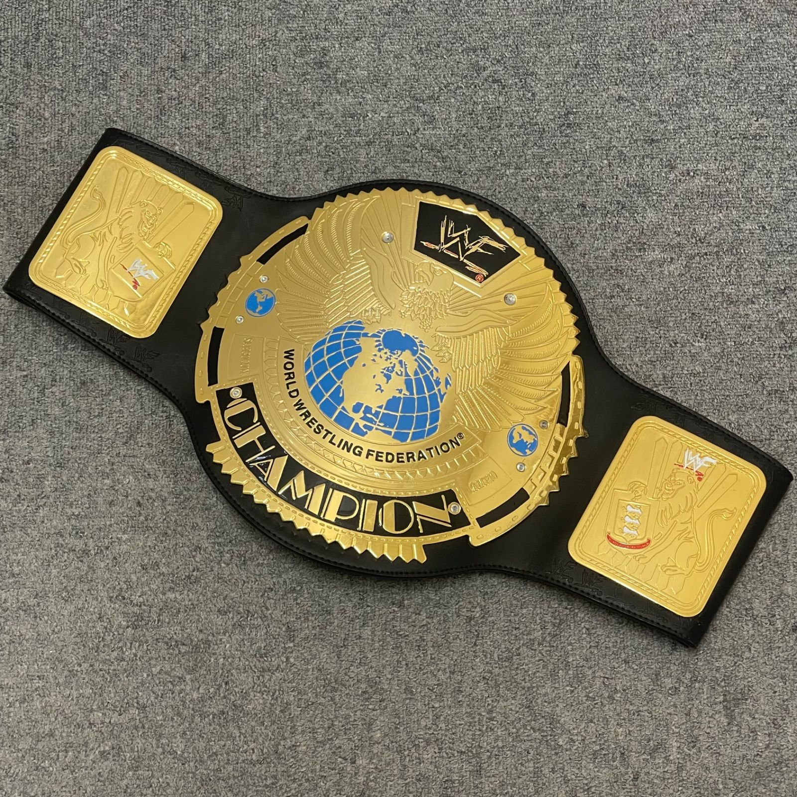NPA】WWE ビッグイーグル チャンピオンベルト レプリカ - メルカリ