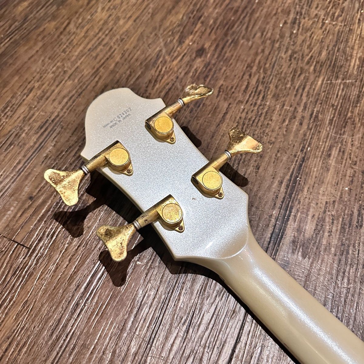 Greco LGB-90 LP Custom Bass Pearl White 2002年製 レスポール ベース