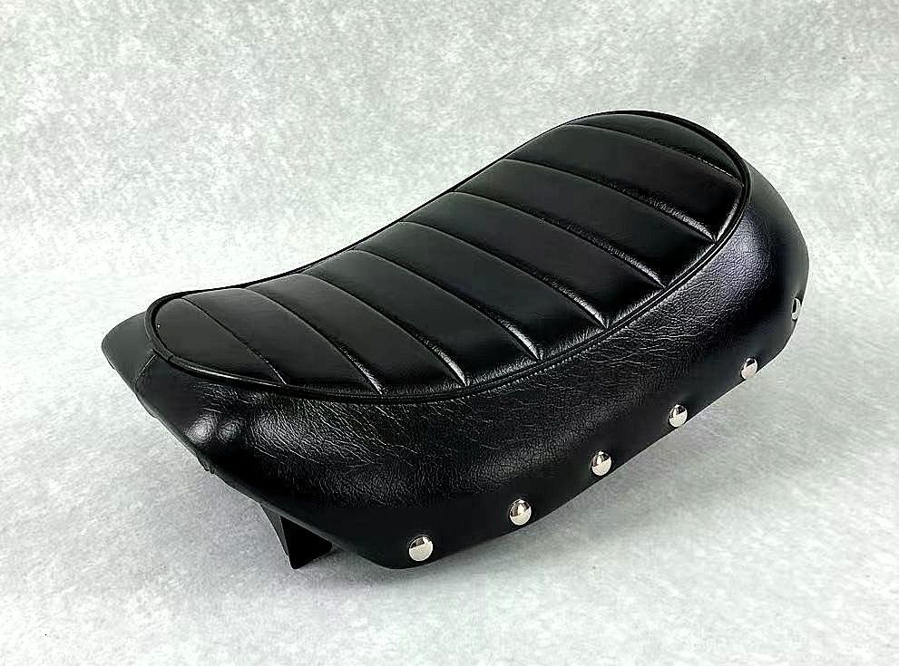 モンキー125 鋲打ち 標準 黒皮 タックロールシート/完成品BLACK