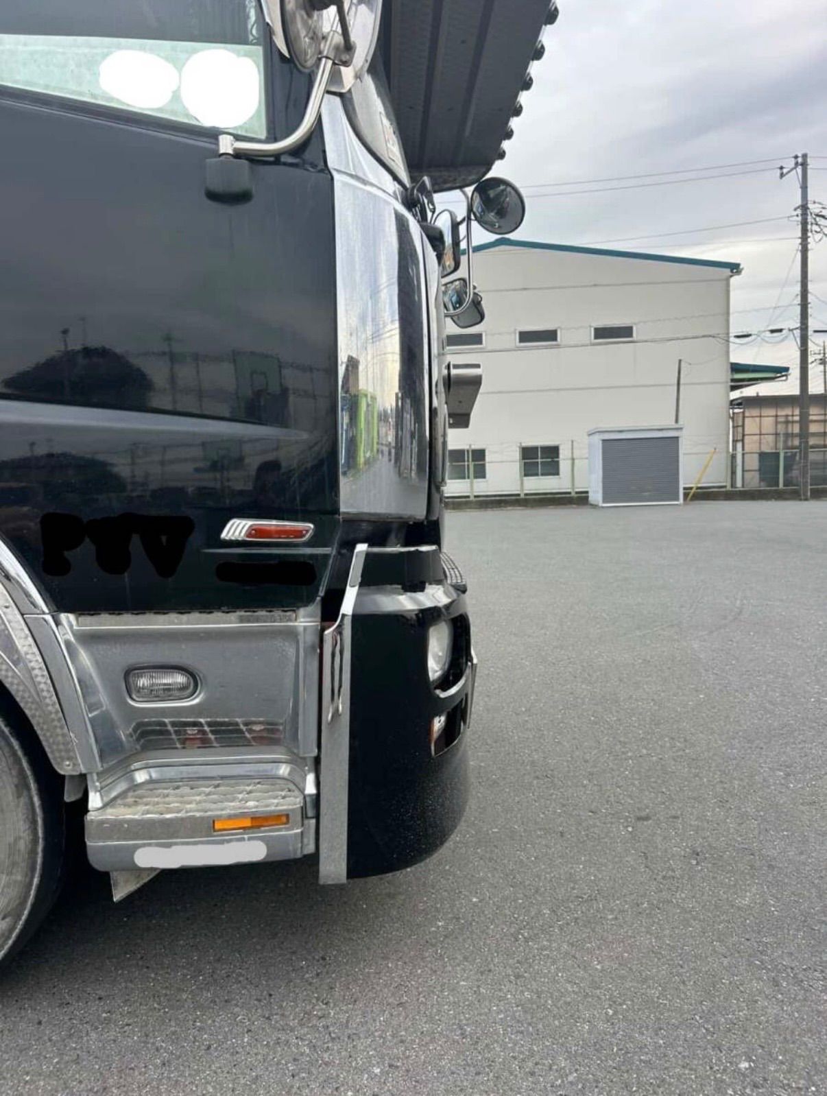 UD TRUKS 07クオン 純正バンパー30㎜前出しステー 【UD-Quon-30