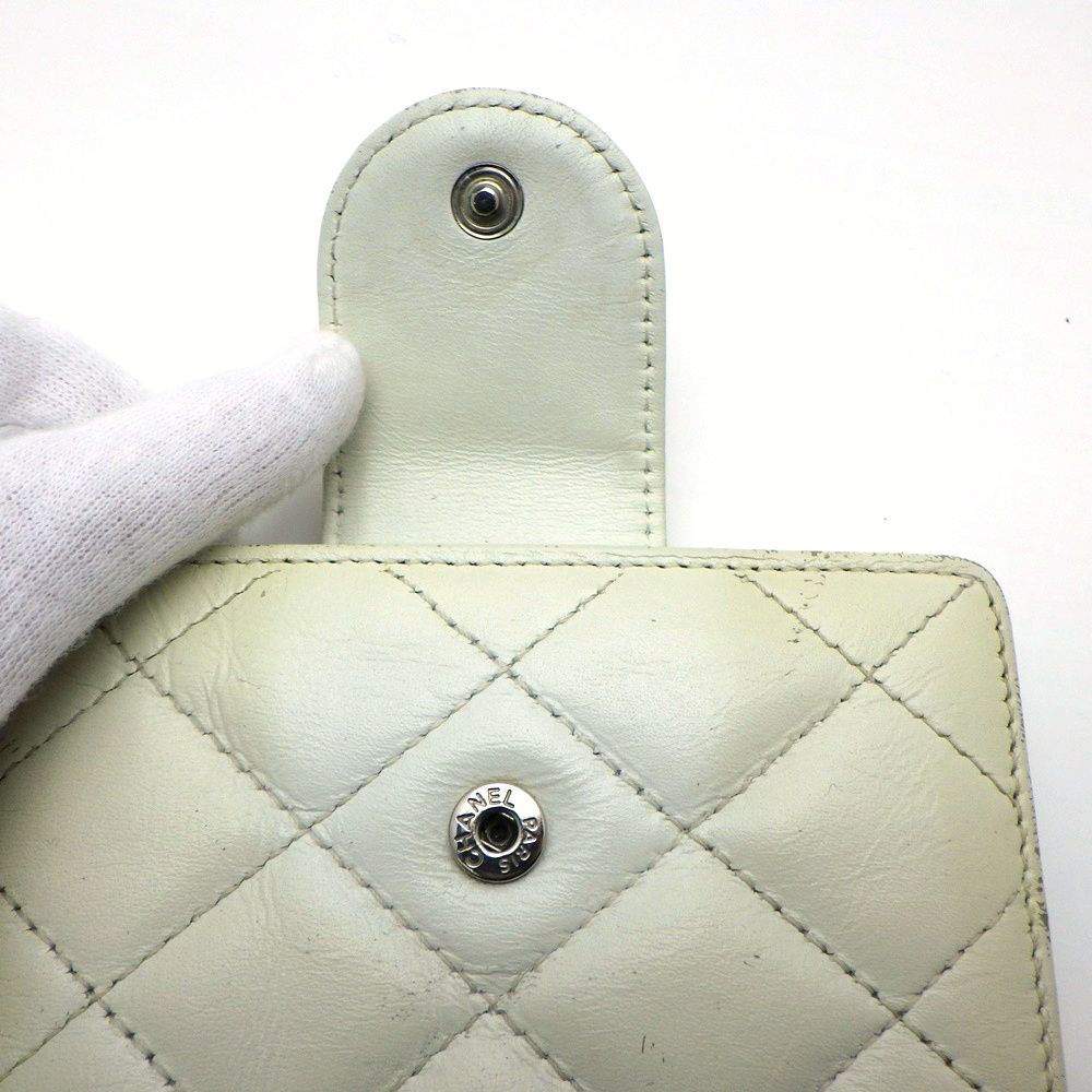 CHANEL シャネル A26720 カンボンライン 二つ折り財布 レザー パイソン