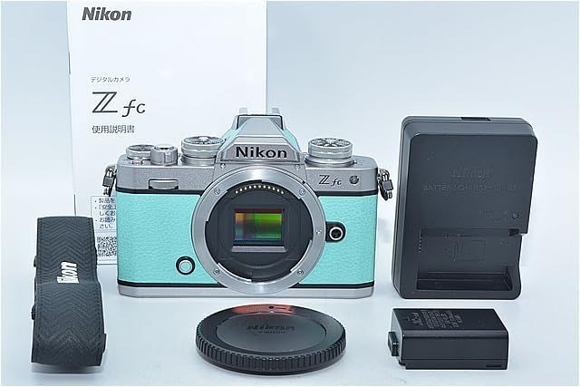 832☆新品級・ショット数1074回☆Nikon ミラーレス一眼カメラ Z fc