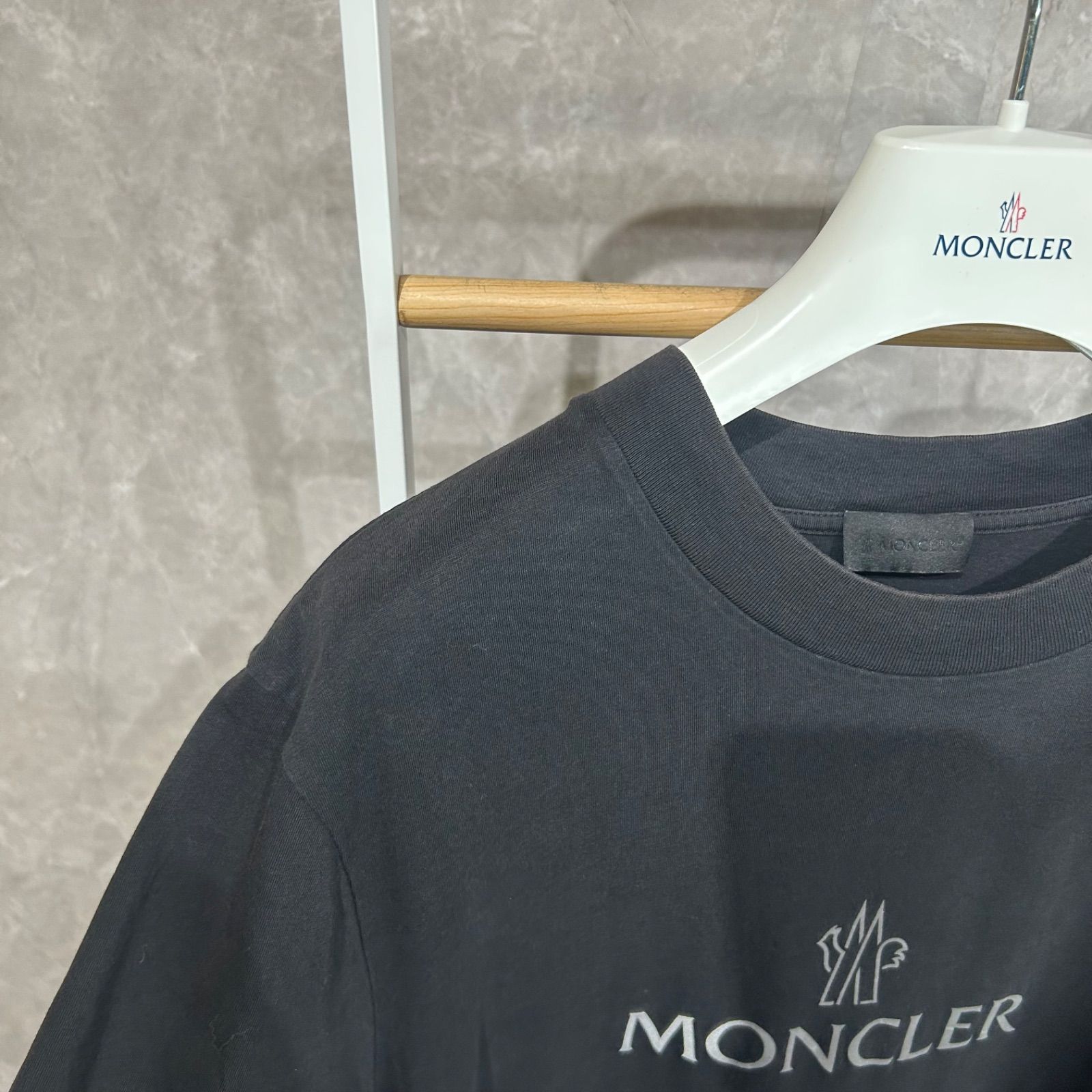 MONCLER モンクレール ラバーワッペン Tシャツ - 美品MONCLER 