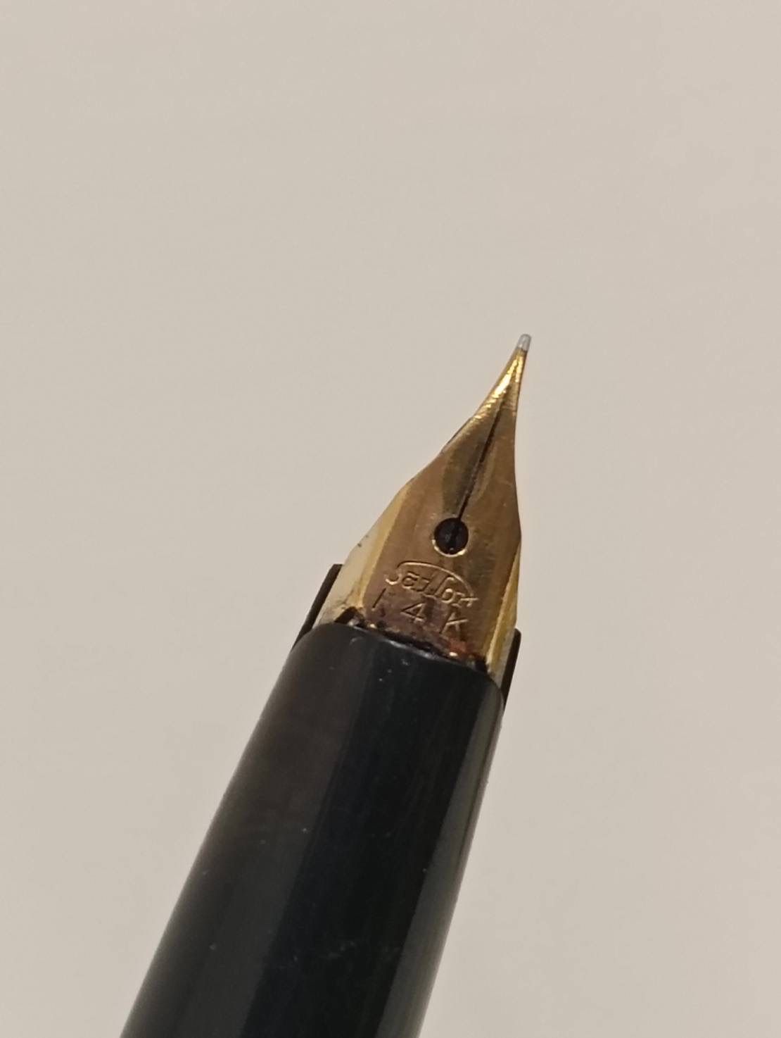11-195　セーラー 万年筆 1911 14K 585 H-MF セーラー 万年筆 1911 14K H-MF 11-195 セーラー 万年筆 1911 14K 585