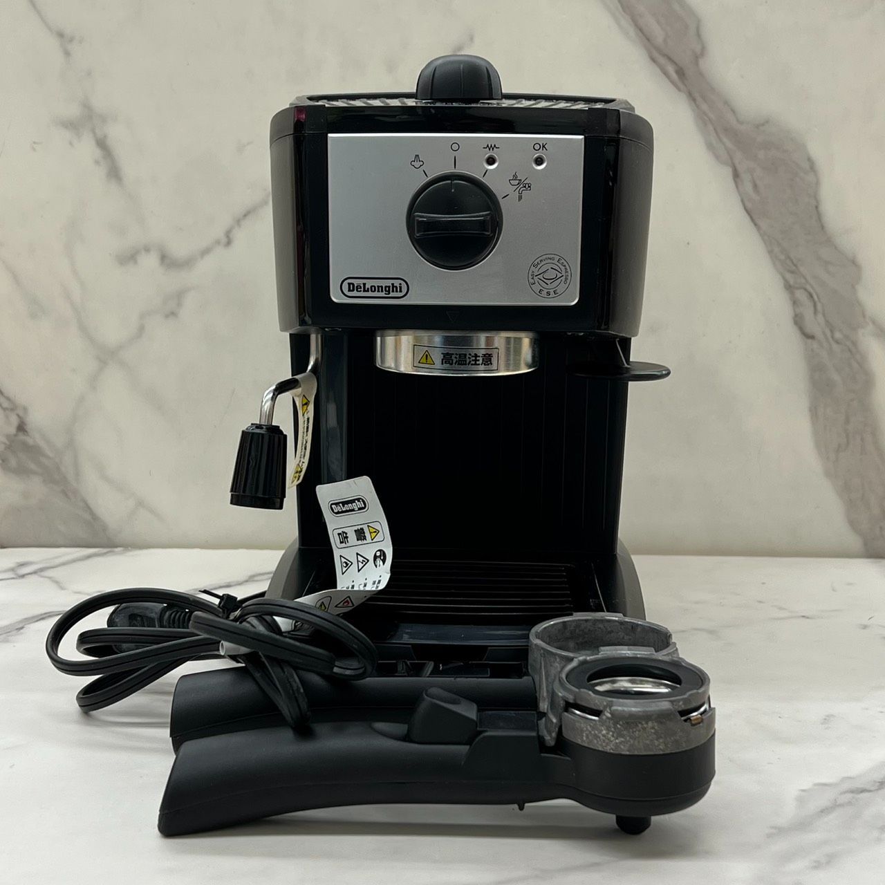 DeLonghi デロンギ EC152J エスプレッソ・カプチーノメーカー DeLonghi デロンギ EC152J エスプレッソ・カプチーノメーカー