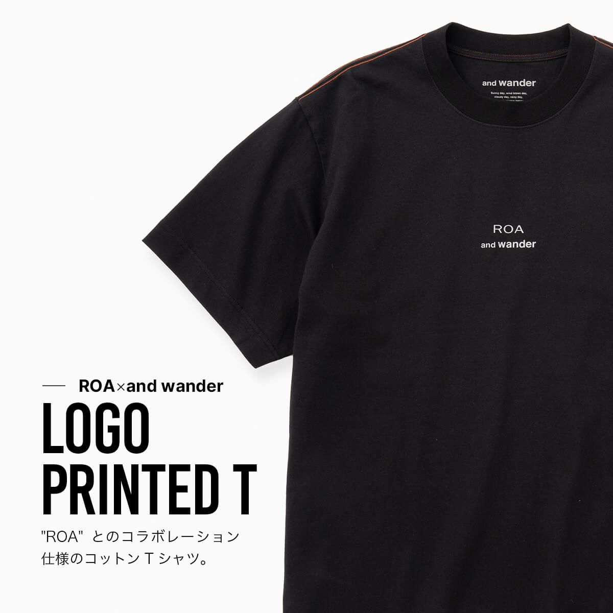 新品】ROA × and wander ロア×アンドワンダー ロゴプリンテッドT 