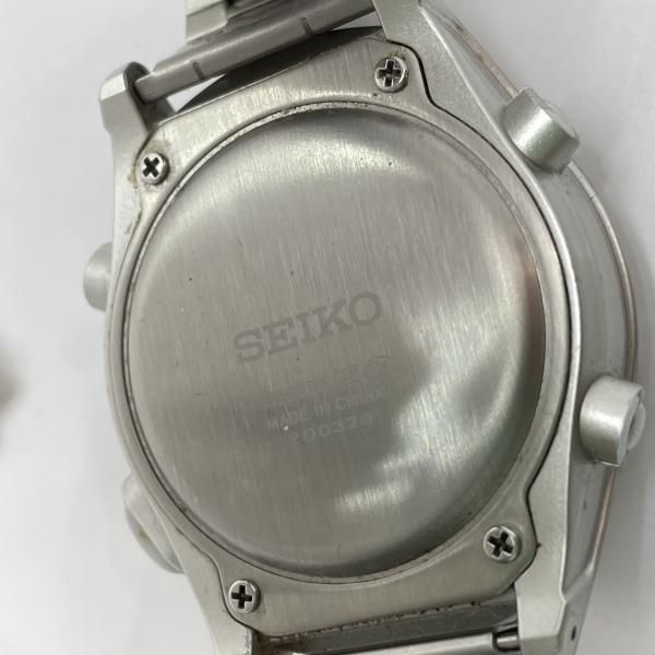 中古】SEIKO 音声デジタル腕時計 クオーツ シルバー A862-00B0 箱あり