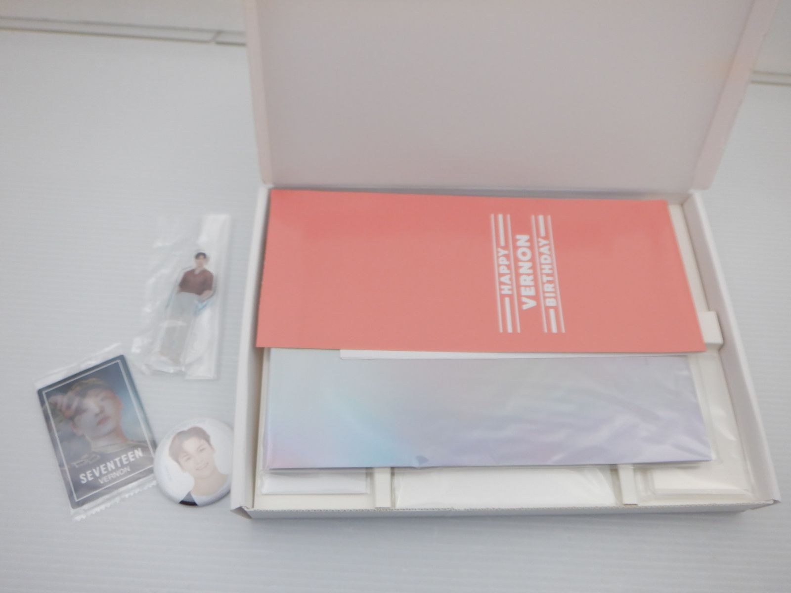 SEVENTEEN VERNON [ HAPPY VERNON DAY BIRTHDAY BOX VER.4 SEVENTEEN