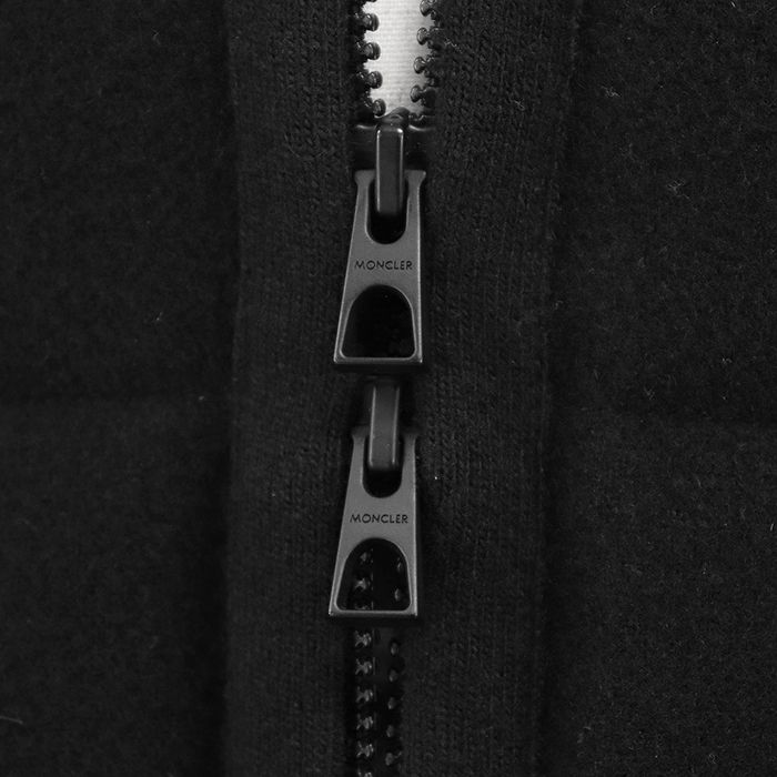 未使用】MONCLER モンクレール ライトダウンジャケット サイズ S