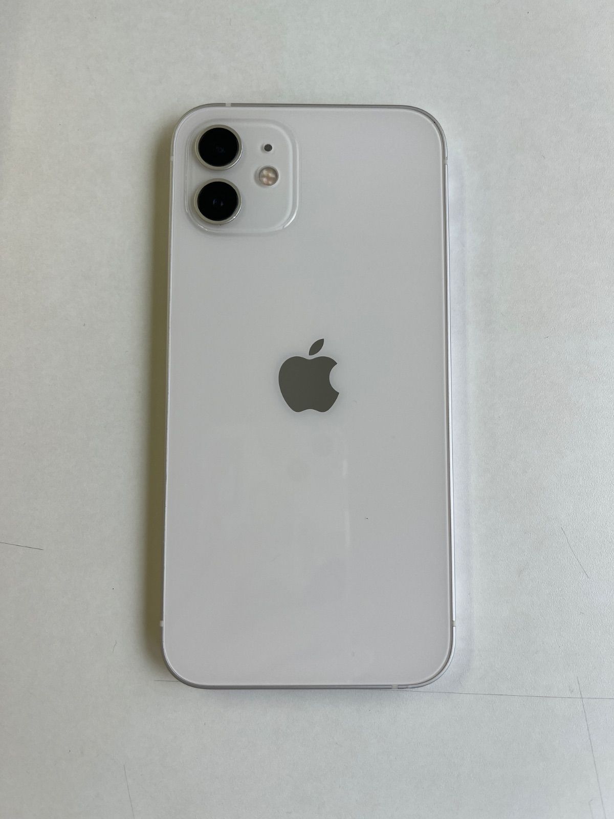 Apple iPhone 12 ホワイト 64GB 98%バッテリー 【公式通販】