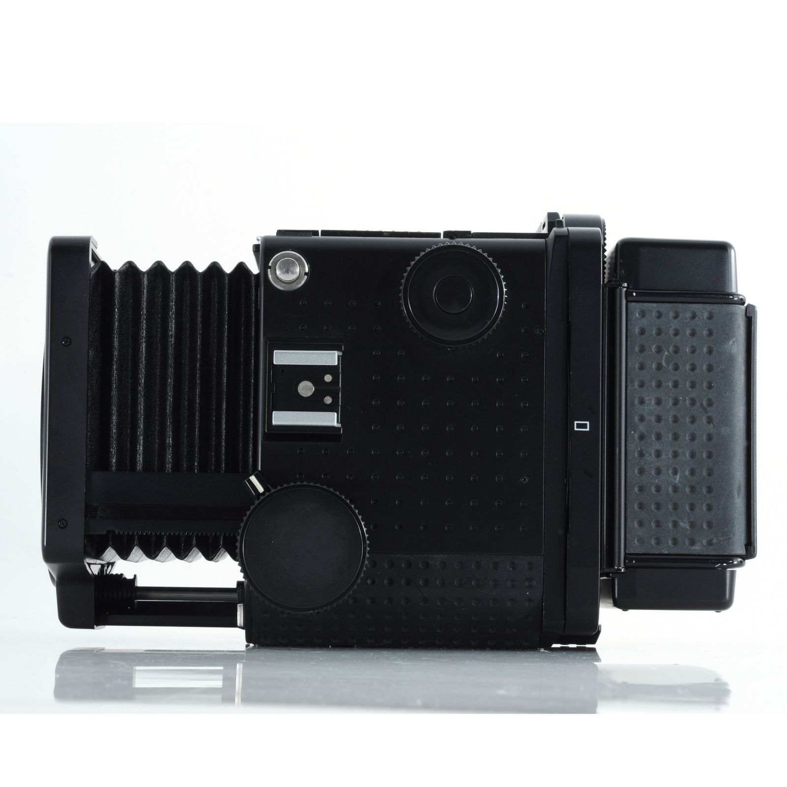 マミヤ】Mamiya RZ67 Pro ボディ 120フィルムバック付き 美品 #P025A