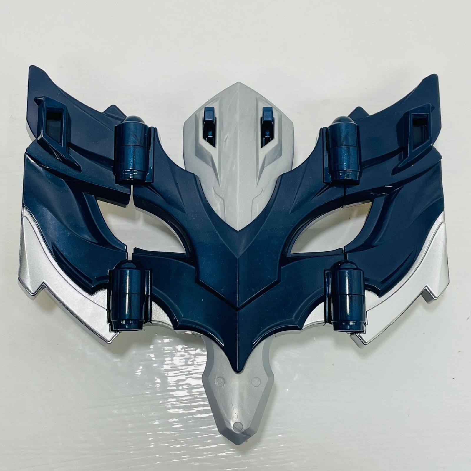 飾磨店】 中古 DXトレギアアイ「ウルトラマンタイガ」 - メルカリ