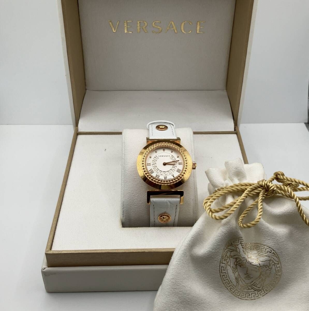 1円～【動作品】VERSACE ヴェルサーチ ヴァニティ P5Q メデューサ