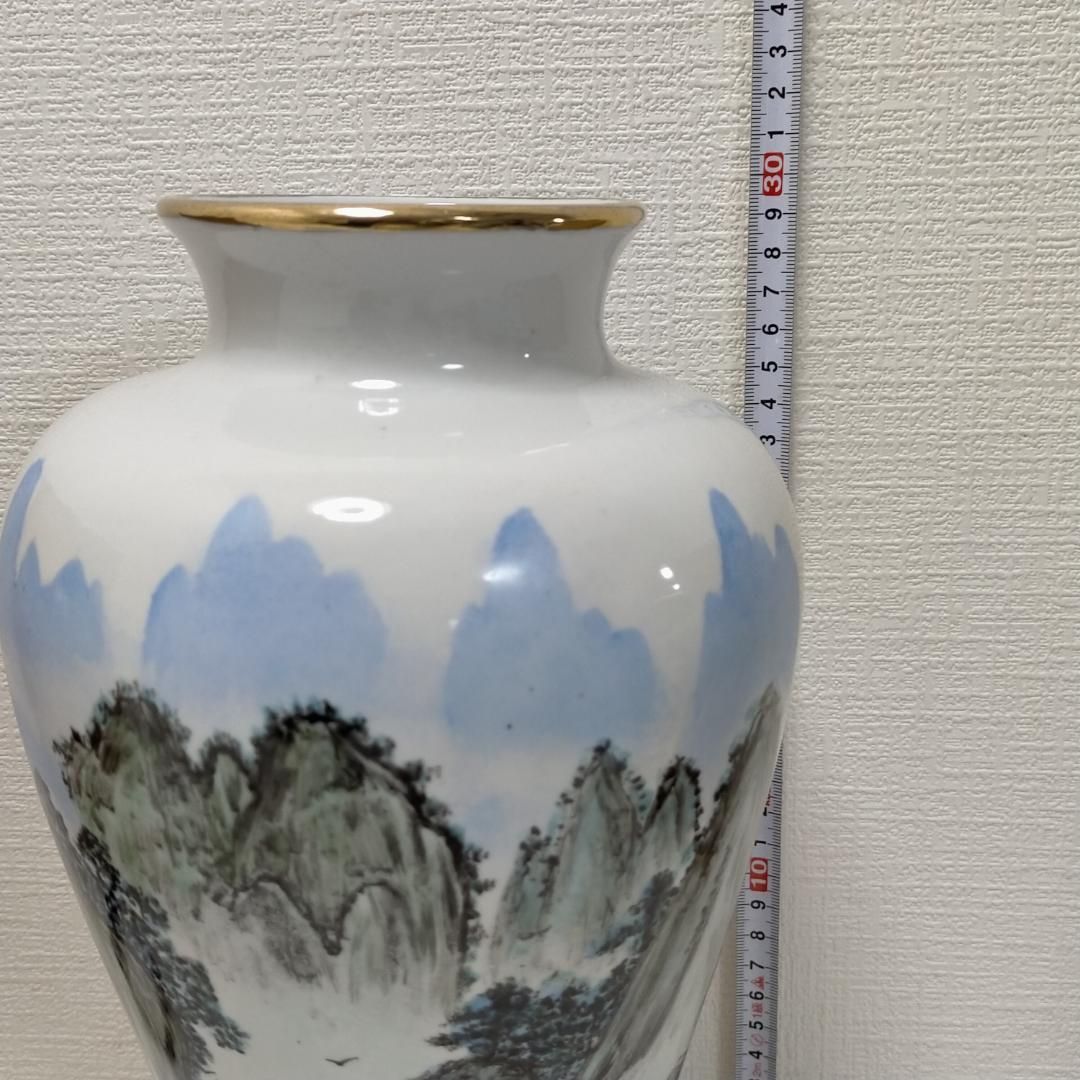 山水風景図 花瓶 在銘 共箱（蓋無し） 日動画廊 第4回剣生展 昭和61年 銀座画廊取扱 美術陶磁 花器 飾壺 床の間飾り 和風インテリア 260310-7T