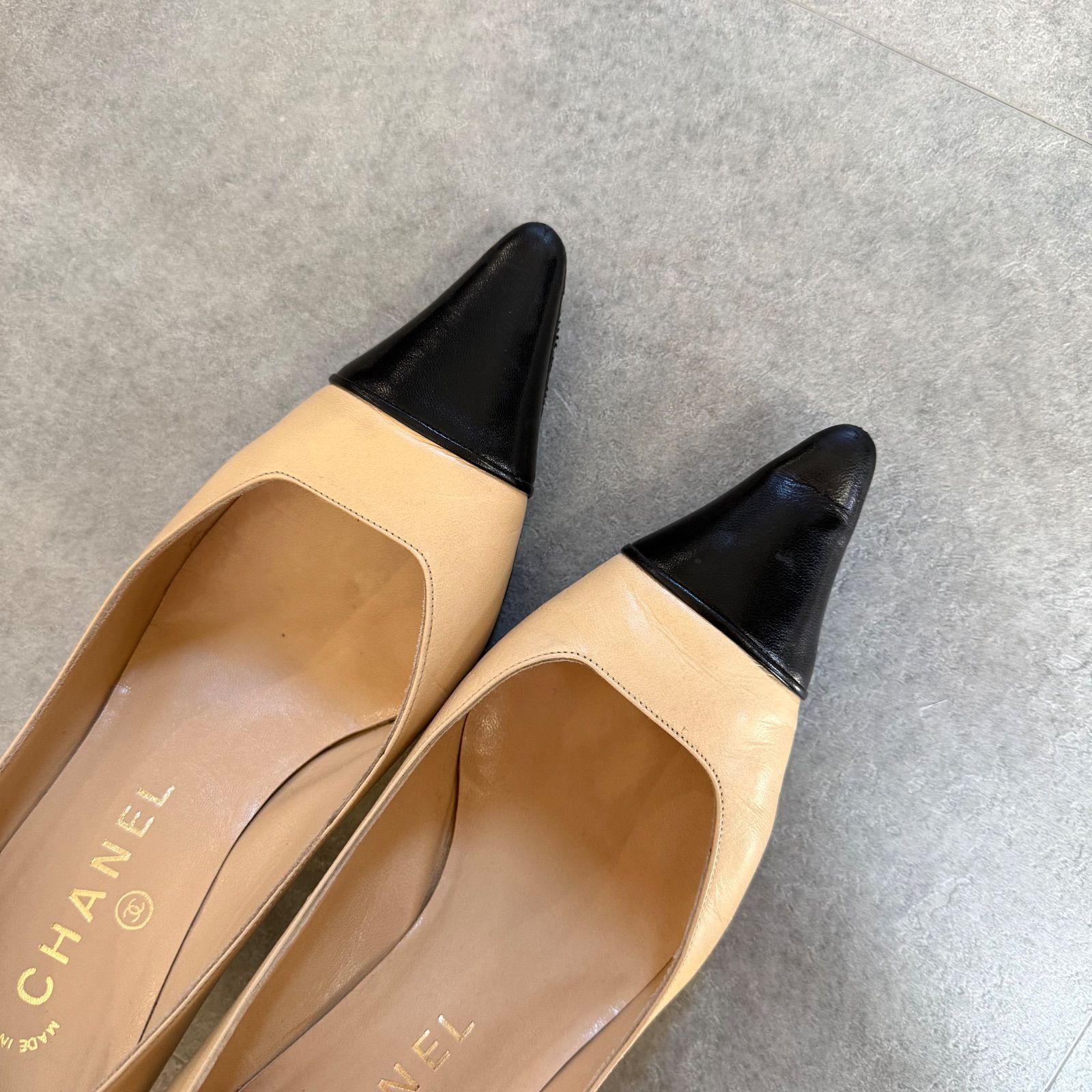 CHANEL シャネル パンプス ココマーク バイカラー レザー ベージュ
