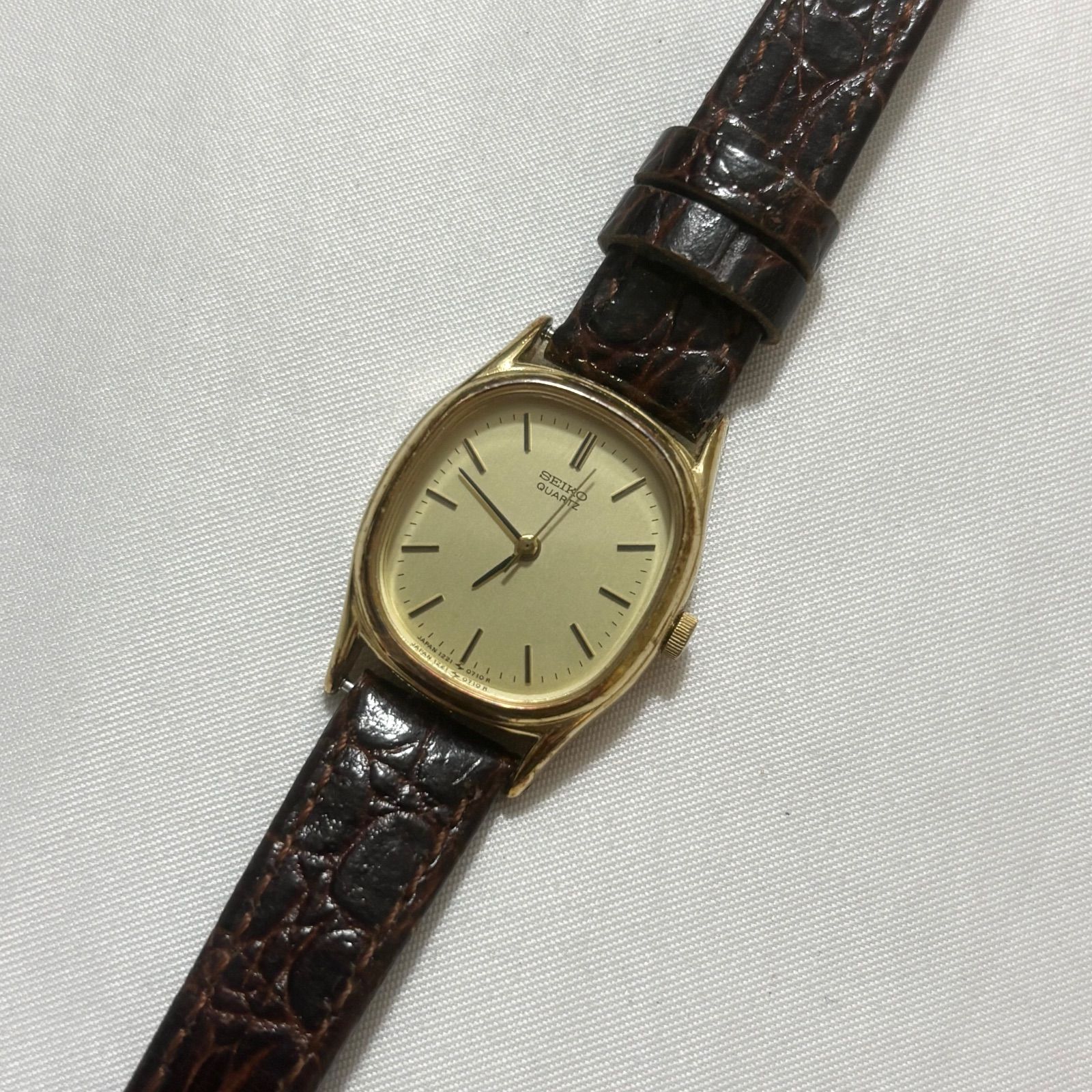 送料無料】SEIKO/セイコー/1221-5480/ゴールド/クォーツ腕時計/電池 