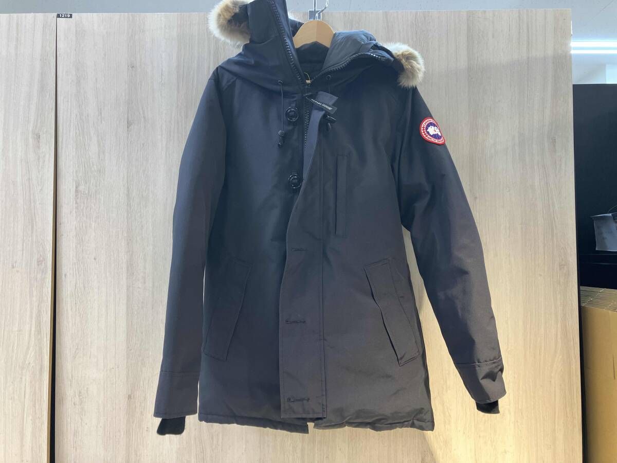ブラック CANADA GOOSE ダウンジャケット CHATEAU PARKA FUSION FIT 
