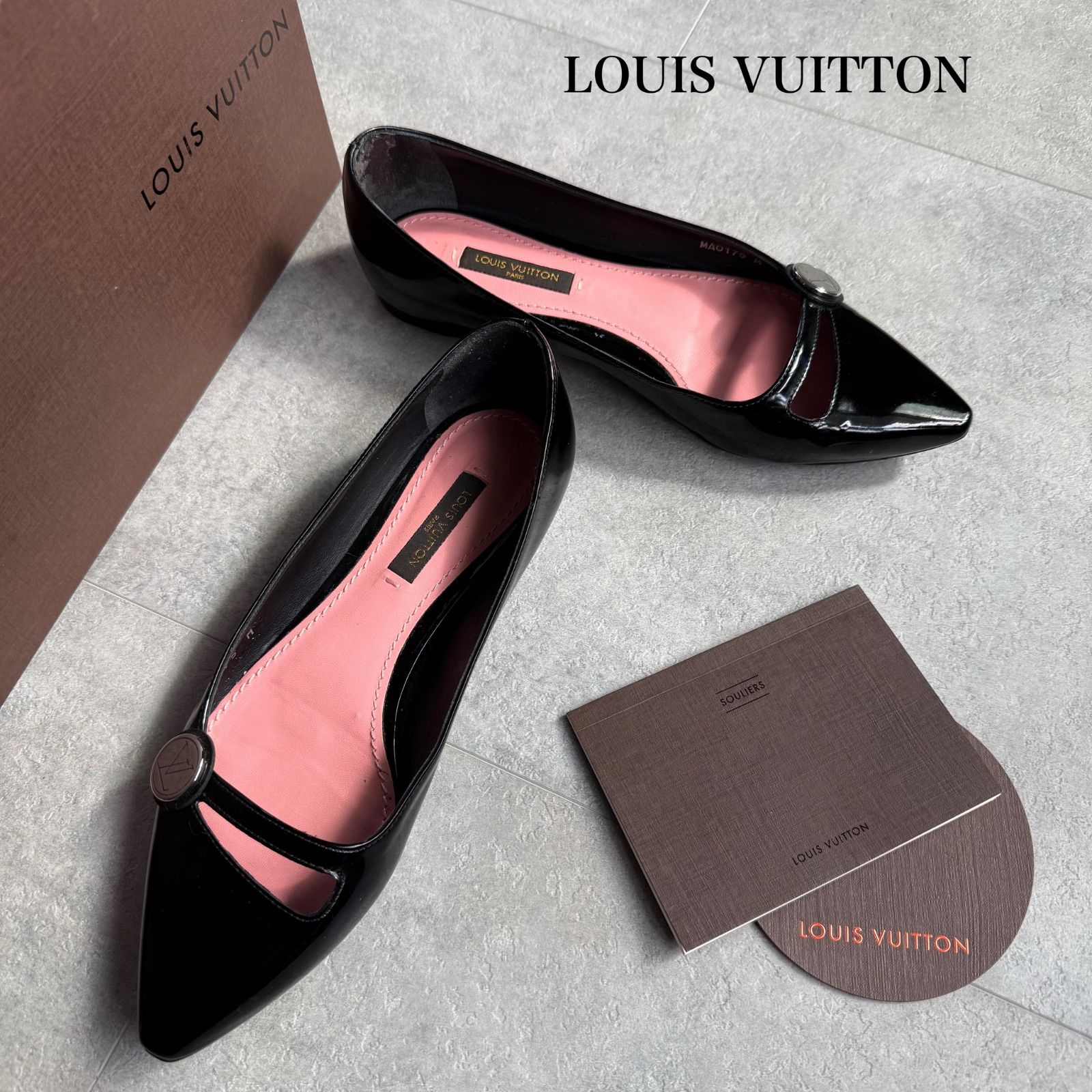 LOUIS VUITTON ルイヴィトン フラットシューズパンプス LVボタン金具
