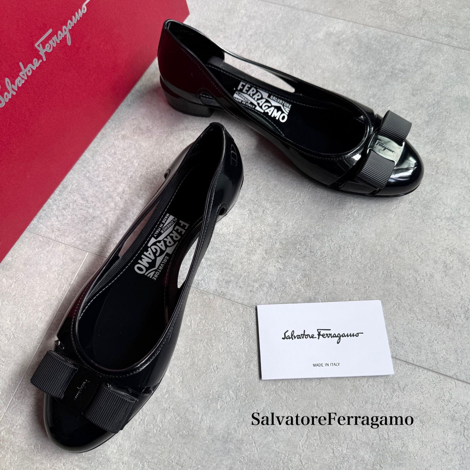 Salvatore Ferragamo Vara Jelly ブラック Salvatore Ferragamo サルヴァトーレフェラガモ Vara Jelly ヴァラ