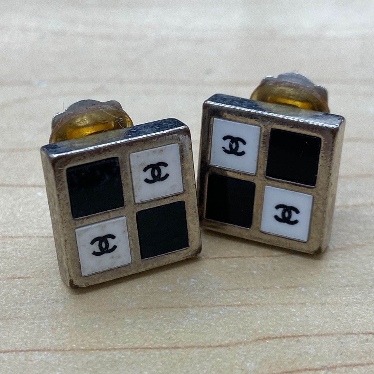 CHANEL シャネル スクエア イヤリング ココマーク モノトーン ブラック 