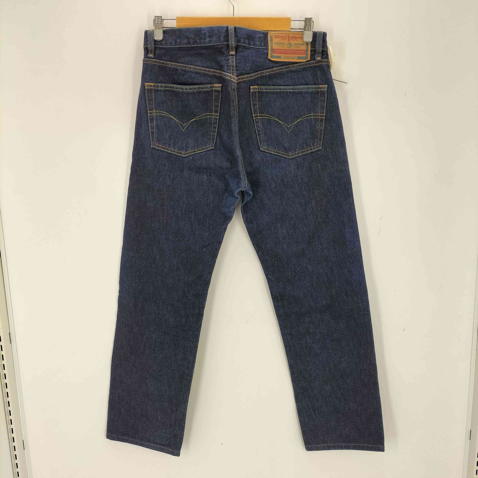 最新作，爆買い ディーゼル DIESEL KEETAR ボタンフライ インディゴ 