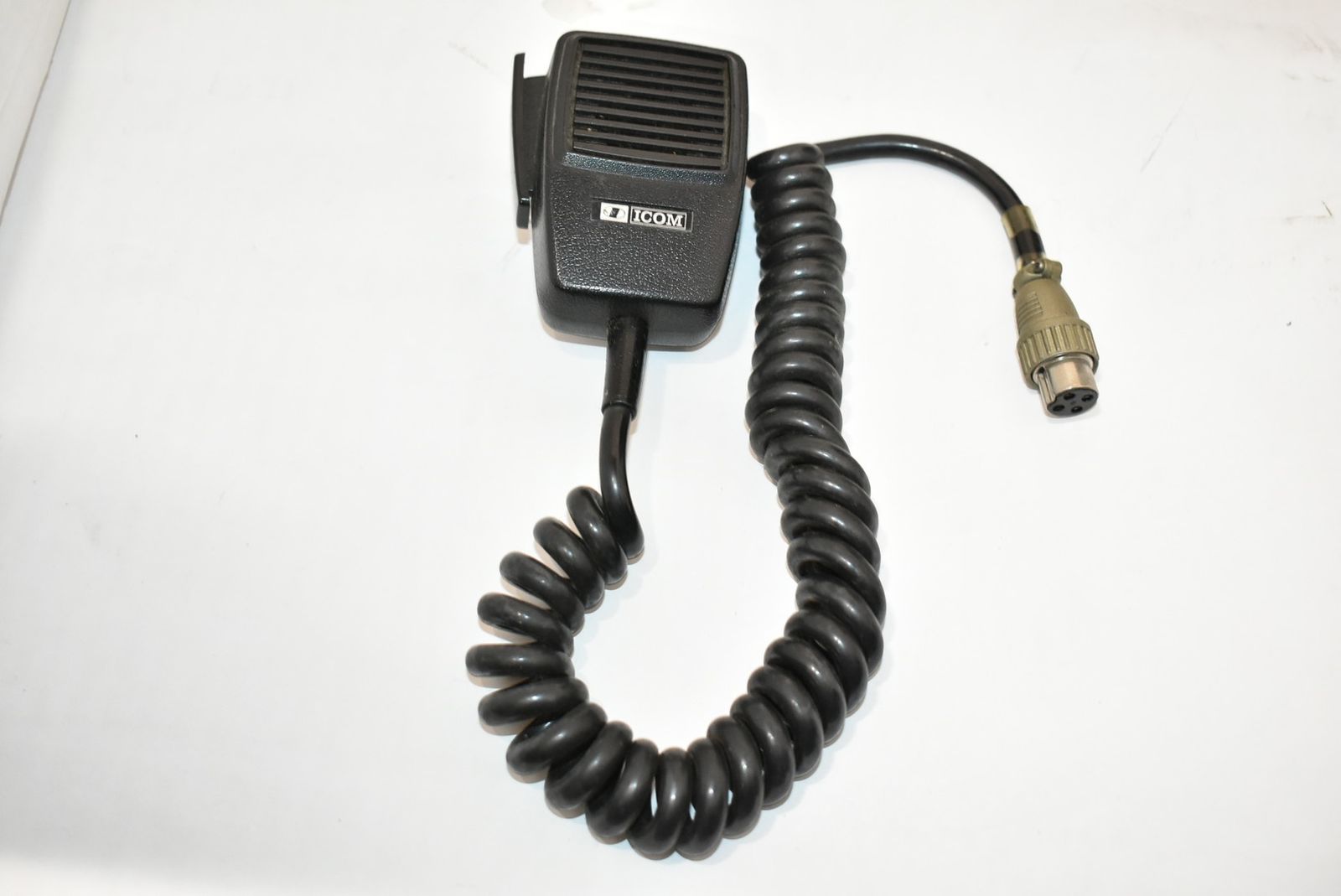 現状品 アイコム IC-202 SSB トランシーバー アマチュア 無線機 ICOM