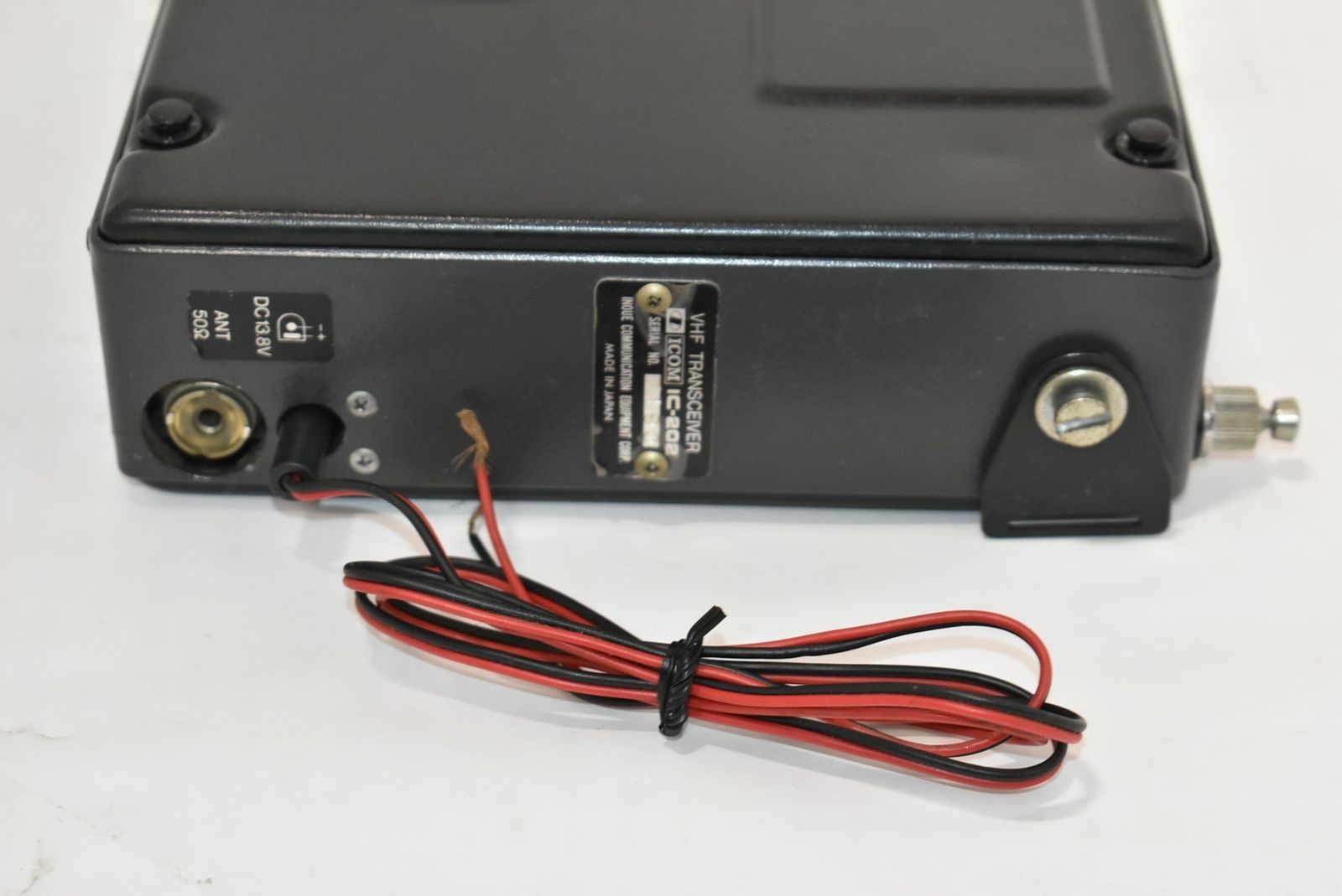 現状品 アイコム IC-202 SSB トランシーバー アマチュア 無線機 ICOM
