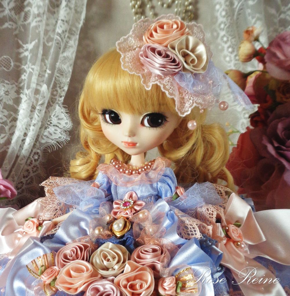 ローゼンレーヌ王妃 ラブリーローズのグラデーションフリルドールドレス ローゼンレーヌ王妃 凛と美しいラブリーローズのグラデーションフリル
