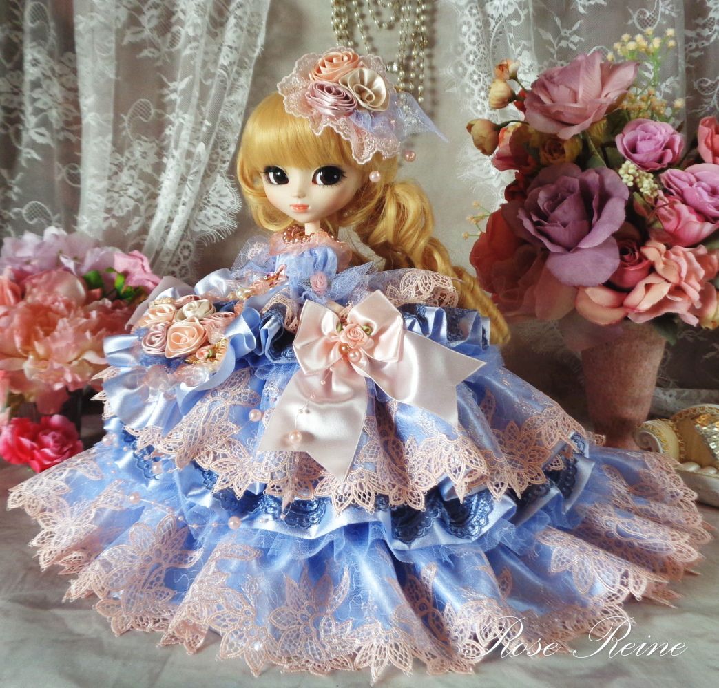 ローゼンレーヌ王妃 ラブリーローズのグラデーションフリルドールドレス ローゼンレーヌ王妃 凛と美しいラブリーローズのグラデーションフリル