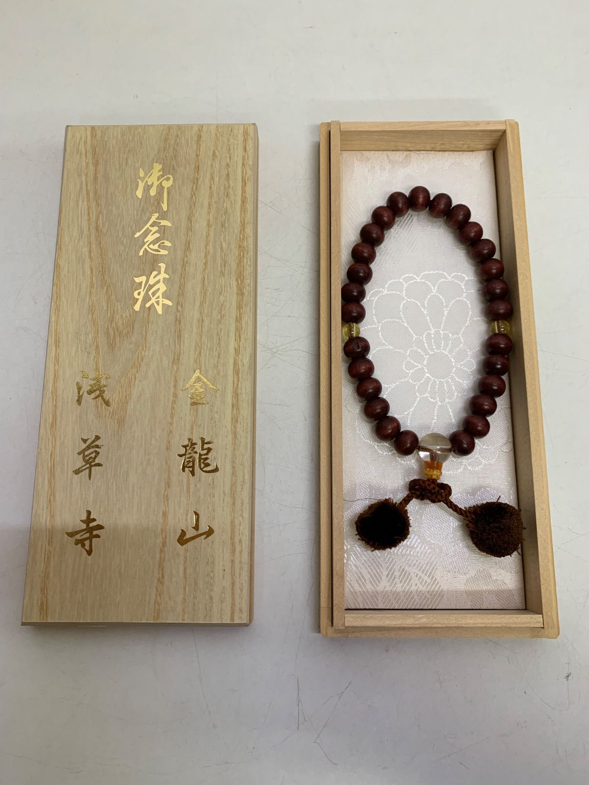 浅草寺 金龍山 御念珠 数珠 桐箱付き - メルカリ