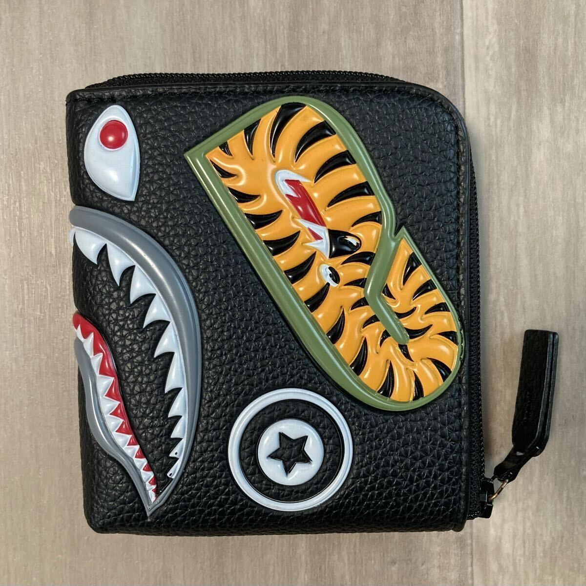 BAPE SHARK MINI WALLET a bathing ape エイプ ベイプ アベイシング