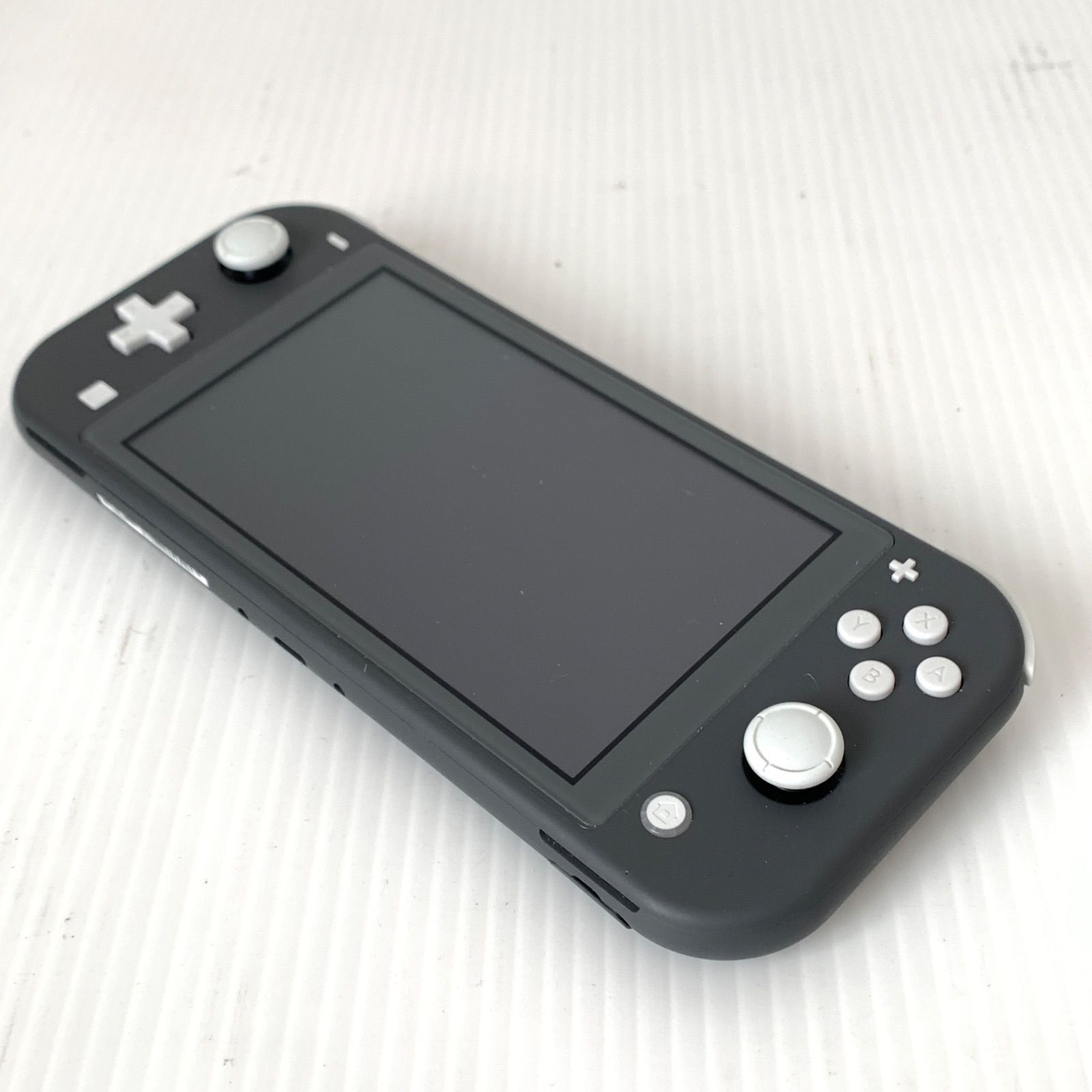 Nintendo＊Switch Lite(グレー) 任天堂スイッチライト グレー 携帯専用 軽量で持ち運びやすい