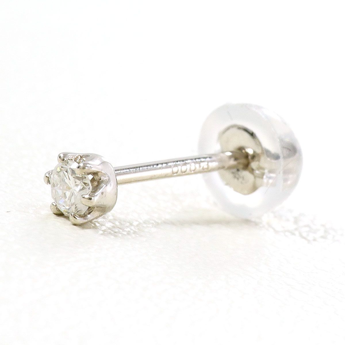 PT900/プラチナ ピアス(片耳) ダイヤモンド 0.05 ct 総重量約0.2g 